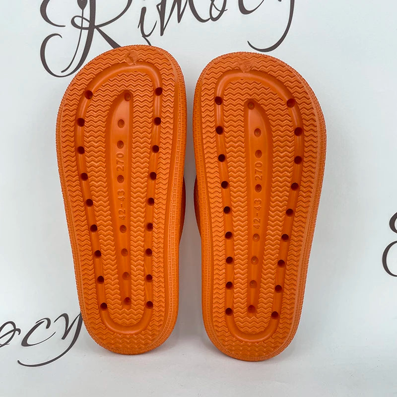 Chinelo Saint Versatyz